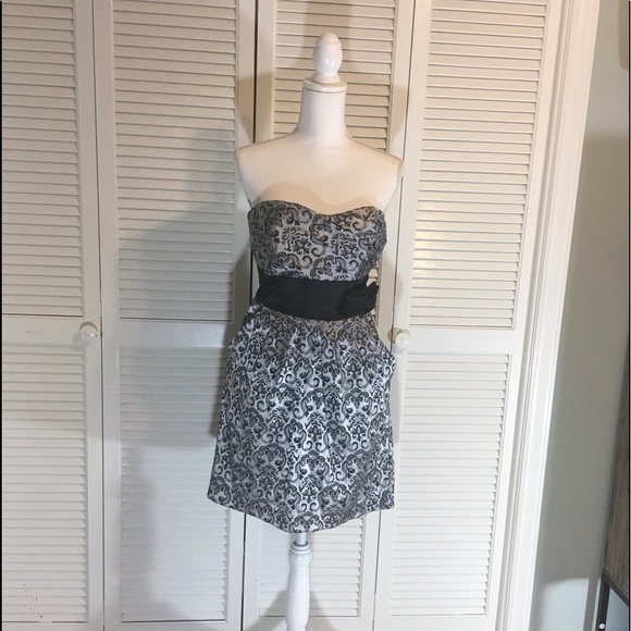 Speechless Dresses & Skirts - Speechless Grey Semi-Formal Dress Size 13